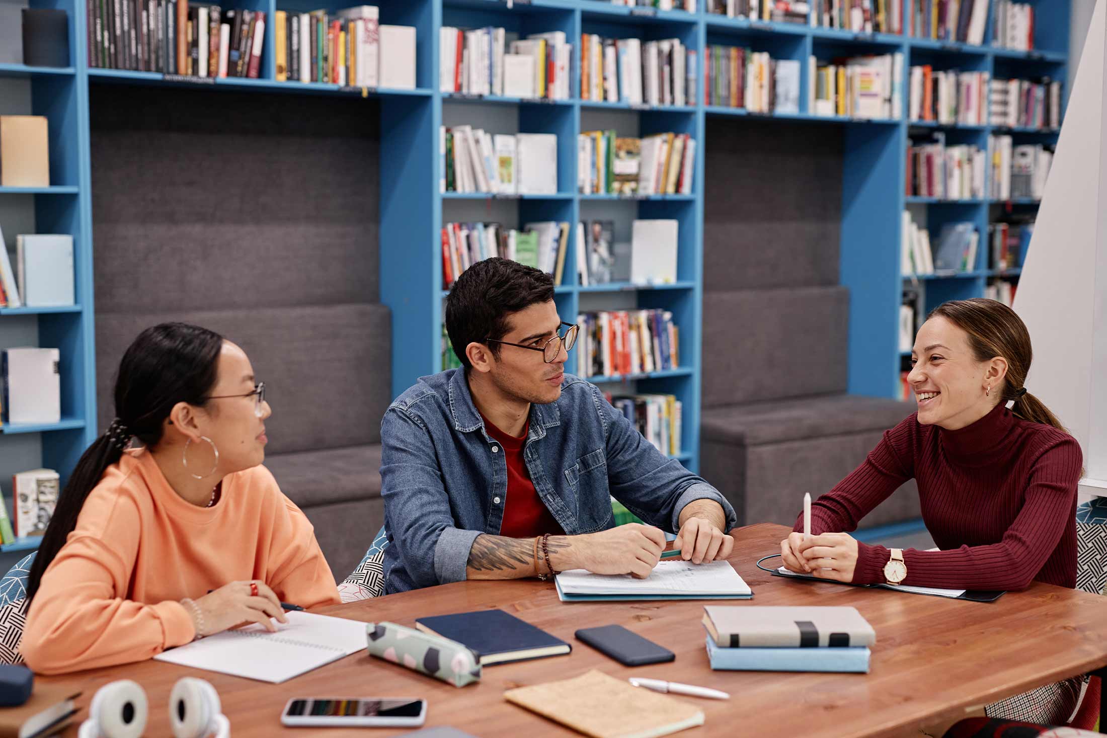 vanwest-college-featured-eap-2026 VanWest College English for Academic Purposes (EAP)