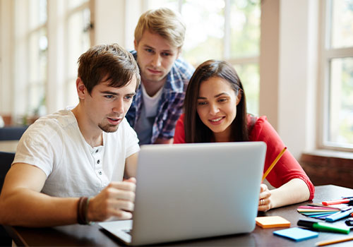 vanwest-college-programs-students-1